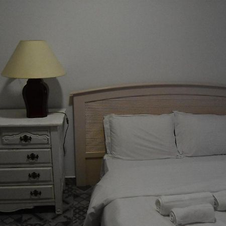 Vila Algarvia Boutique & Suites Albufeira Bagian luar foto